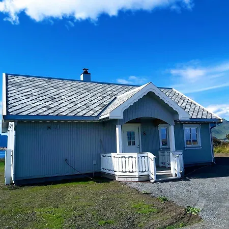 Деревянный коттедж Banpim Beachside Lofoten *