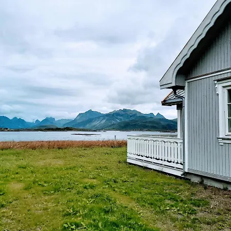 Banpim Beachside Lofoten 롯지