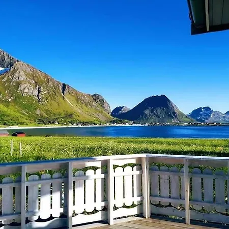 Banpim Beachside Lofoten *
