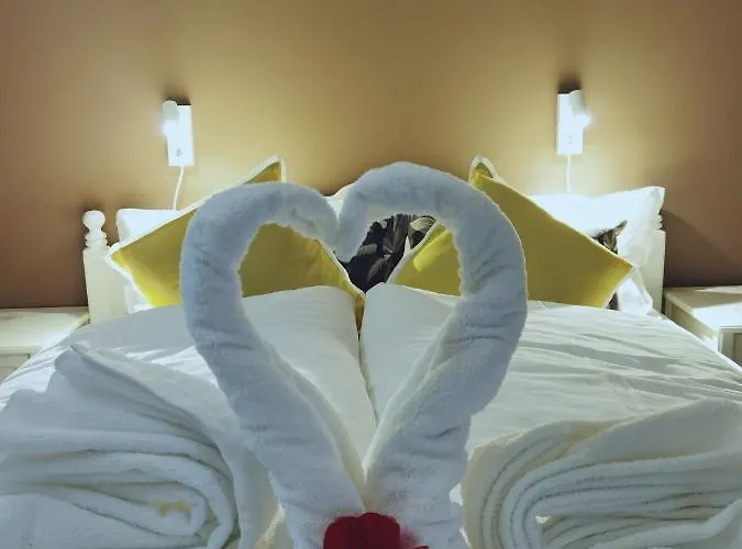 Banpim Beachside Lofoten Lodge