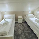 Деревянный коттедж Banpim Beachside Lofoten *