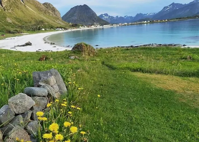 Banpim Beachside Lofoten